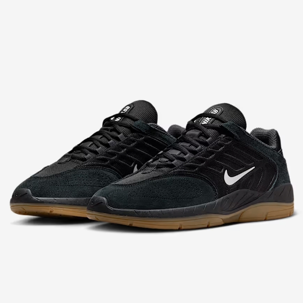NWT Men's Nike SB Vertebrae Shoes in Black/White/Gum. Comes in Various Sizes